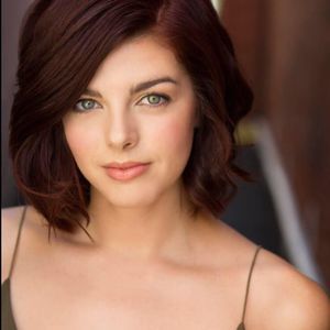 Meet your Posher, Caroline